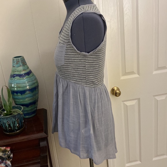 2for$10💥Sleeveless Top w/ Pocket - Picture 5 of 13